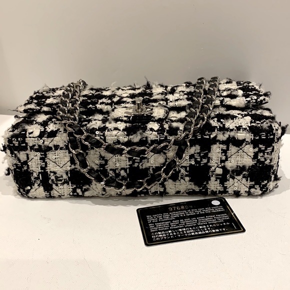 CHANEL 🖤 RARE Black White Tweed Sequins Houndstooth Quilted 2.55 Double Flap Bag - Picture 9 of 16